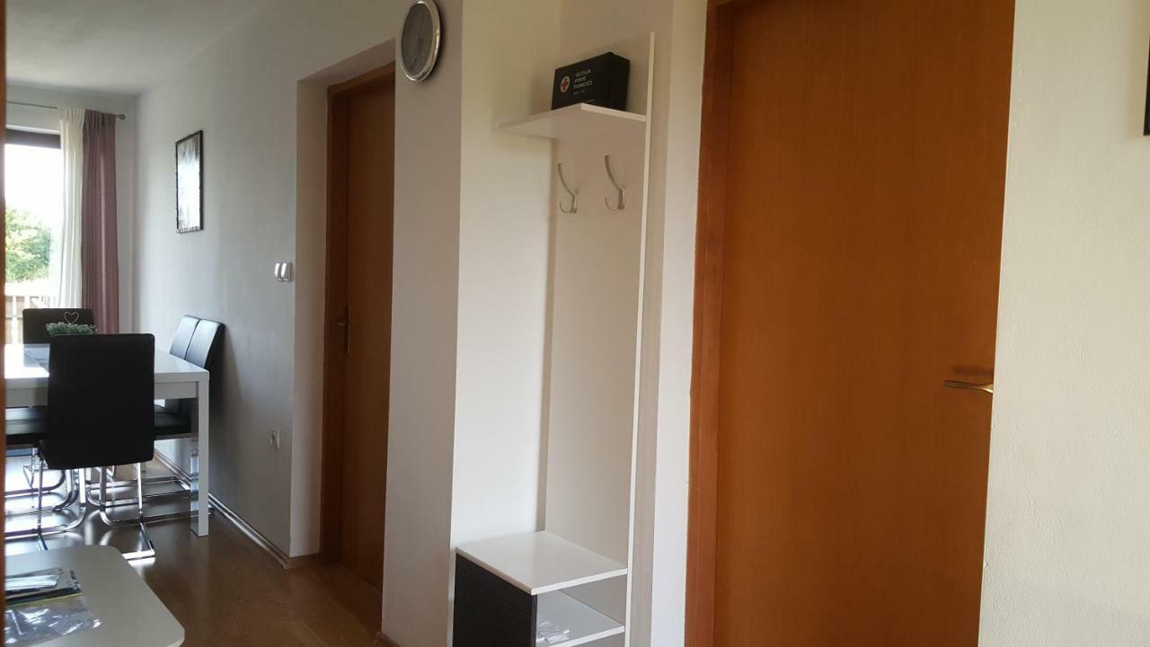 Apartment Silvia Slunj Exterior photo